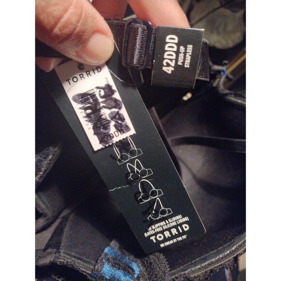 Torrid Lace Blue Strappy Convertible 6 Ways to Wear Strapless Push-Up Bra 42DDD - Picture 15 of 15